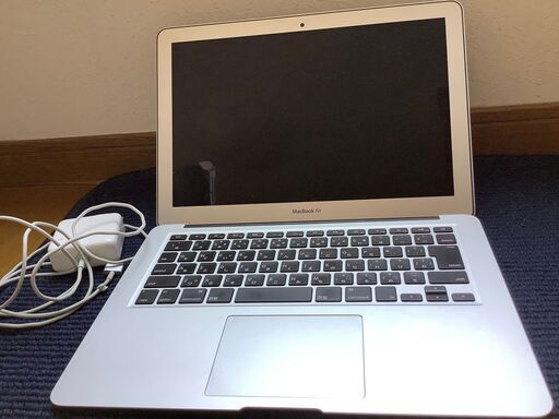 MacBook Air (13-inch, 2017)・Core i5 1.8GHzデュアルコア/8GB/SSD