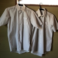 中学生男子半袖シャツ２枚セット