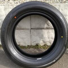 プリウス、ライズ等夏タイヤ４本(新品同様)