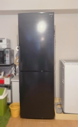 冷蔵庫 2021年製 美品 SHARP 黒 プラズマクラスター SJ-AK31G-B 310L