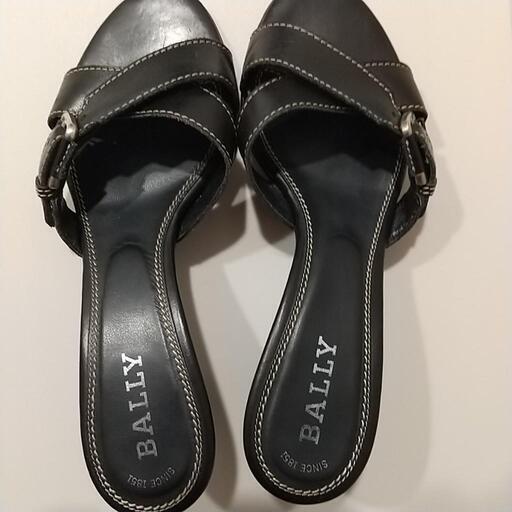【新古品 綺麗です】BALLY ミュール