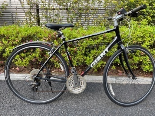【受渡確定】ジャイアント Giant Bicycle ESCAPE R 3 (2015 NEW) 24速クロスバイク 自転車 黒色