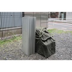 中古 アルミひな壇 2段3基セット + 丸椅子12脚 】