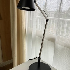 【無料】IKEA LEDデスクライト