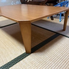 折りたたみ式ローテーブル（値下げしました）