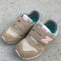 子供　靴　ニューバランス　スニーカー16.5