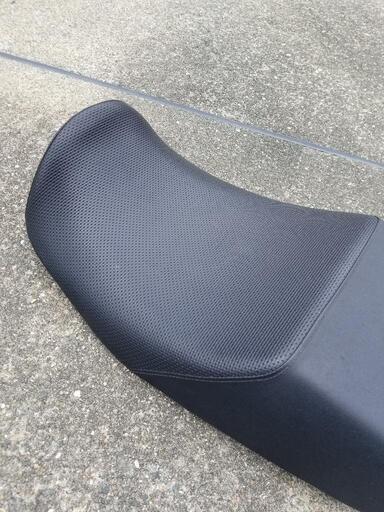 ホンダ CB1300SF あんこ抜き シート