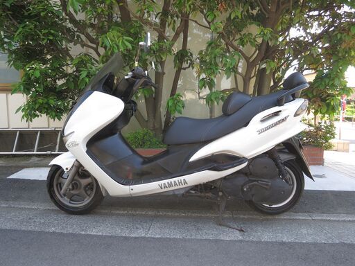 ヤマハ　マジェスティ125　バッテリー新品交換済み　タイヤ前後バリ山　ナンバー登録書類有 ヤマハ マジェスティ125 バッテリー新品交換済み タイヤ前後バリ山