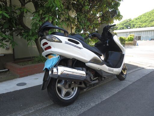 ヤマハ マジェスティ125 バッテリー新品交換済み タイヤ前後バリ山