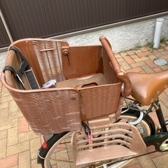 カゴと幼児用の2WAY自転車部品