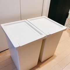  [取引完了] IKEA ゴミ箱 2コ