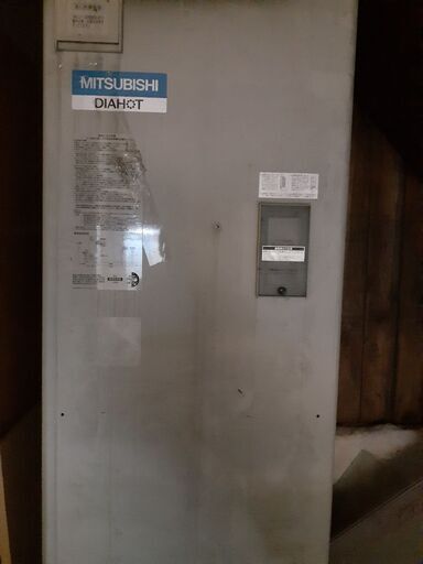 三菱電機 電気温水器 SRT-3769U (370L) 2009年製 三菱電機 電気温水器 SRT-3769U (370L) 2009年製