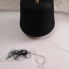 黒い糸1キロ