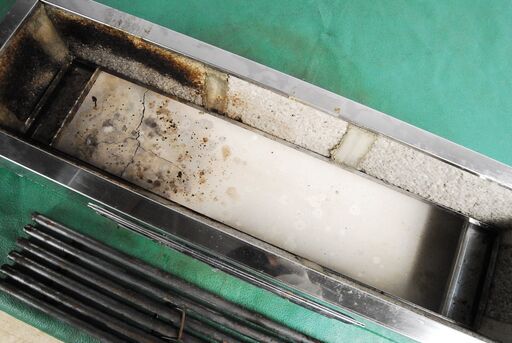 0910 焼き台 焼き鳥台 焼き鳥器 厨房機器 D18×W65×H16.5㎝ 愛知県岡崎市