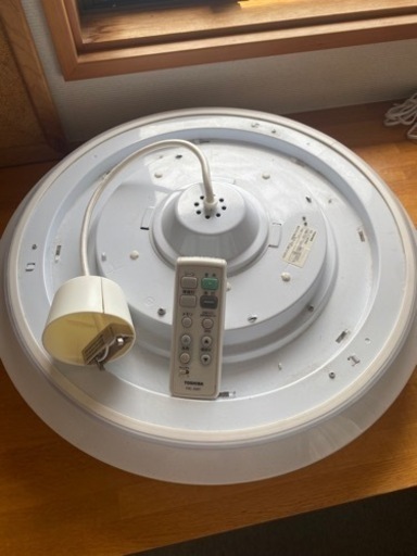 【中古ライト】TOSHIBA製LEDシーリングライト