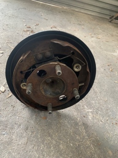 日産サニー　310サニー  ドラシャ　右？　中古