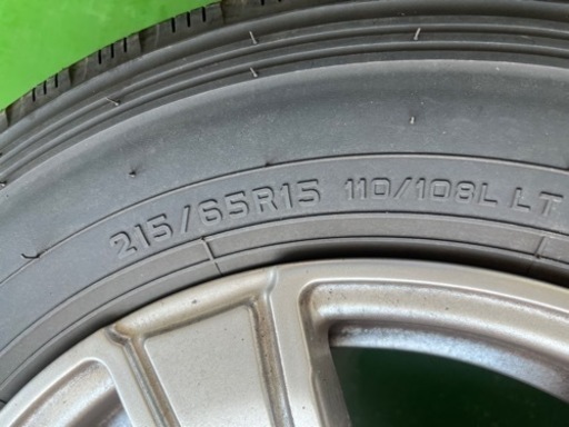 カムロード. ハイエース 夏タイヤホイルセット ダンロップ R202 215 