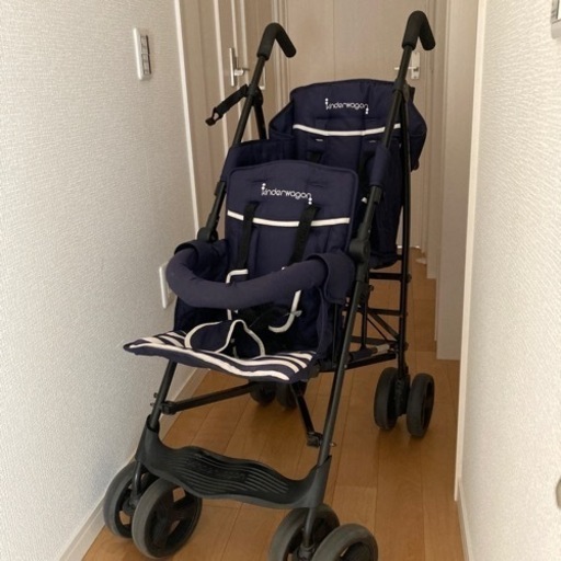 二人乗りベビーカー　縦型　キンダーワゴン