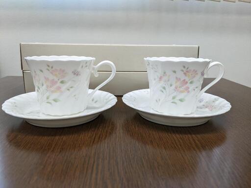 NIKKO FINE BONE CHINA カップアンドソーサー２組