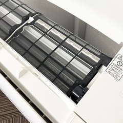 激安‼️主に8畳用 17年製 PanasonicルームエアコンCS-EX257C-W?