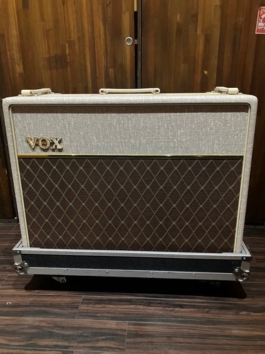 VOX AC-30 HAND-WIRED (AC30HW2X) with Alnico Blue 純正ハードケース付き ギターアンプ チューブ