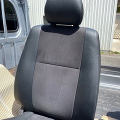 200系　スーパーGL ハイエース　ダークプライム 運転席シート　