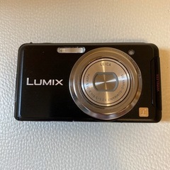　ルミックス　デジタルカメラ