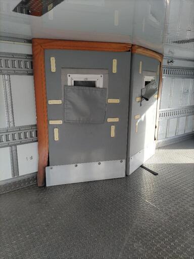 匝瑳市】横スライド扉付き 保冷コンテナ (No.Y-124) 長さ約450cm×幅