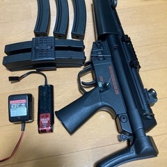 マルイ　電動ガン　MP5A5
