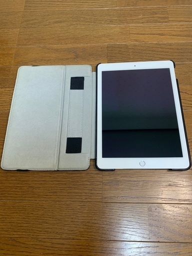 iPad  Air2  16GB  wi-fiモデル　変更あり要確認