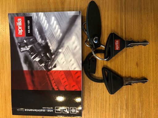 アプリリアRX125 走行距離5051㎞ 自賠責 令和7年6月 ガレージ保管 おまけ