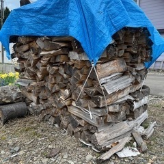 ２年　白樺　薪　１立米以上　GWに引き取りで５，０００円　割引します 2年 白樺 薪 1立米以上 GWに引き取りで5，000円 割引し