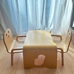 子供用テーブルと椅子の3…セット【キコリの小イスとテーブル】