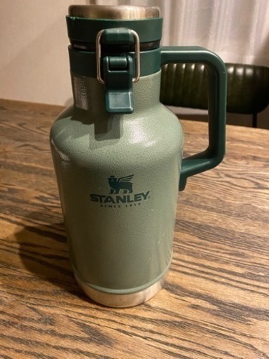 スタンレー　真空グロウラー　1.9L