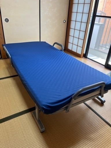 介護ベッド　電動　折りたたみ