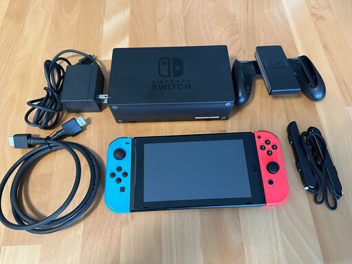 【旧型モデル/2018年製/本体・ジョイコンのみ】Nintendo Switch スイッチ 本体 ネオン
