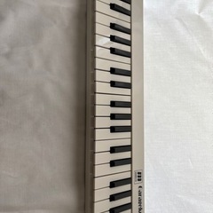 iPhoneで電子ピアノを演奏しよう・MIDIキーボード・新品同様