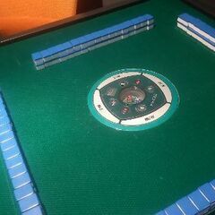 全自動麻雀卓と椅子　直接引取のみ