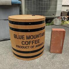 コーヒーの樽型の入物