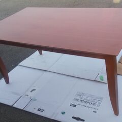 ダイニングテーブル イタリア製