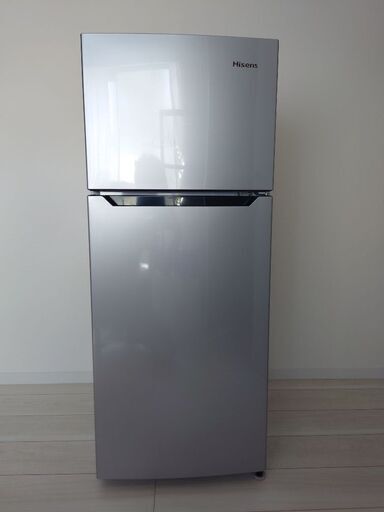Hisense2ドア冷凍冷蔵庫（120L）