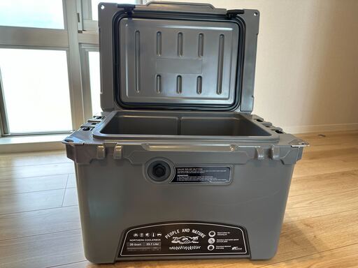 クーラーボックス 売ります（使用は一回のみ）