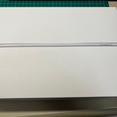 iPad 7th 32GB の空箱　箱のみ！