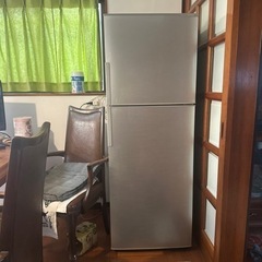 シャープ　ノンフロン冷凍冷蔵庫　SJ-23A-S
