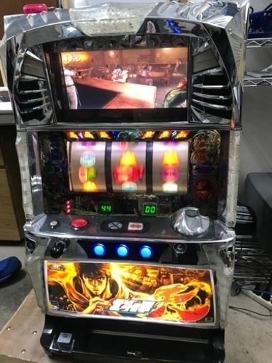 K2305-211 スロット 北斗の拳 天 30周年 鍵付き コインレス 設定キー付き 動作確認済 傷、汚れあり カウンター付き