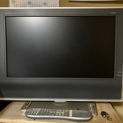 液晶テレビ　20インチ　SANYO