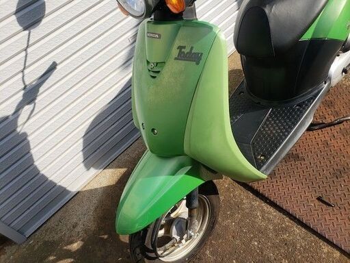 ホンダ　トゥデイ　2004年式　AF61　キャブ車　緑　エンジン始動・灯火類OK！　バッテリ・オイル新品！ ホンダ トゥデイ 2004年式 AF61 キャブ車 緑 エンジン始動・灯火類OK