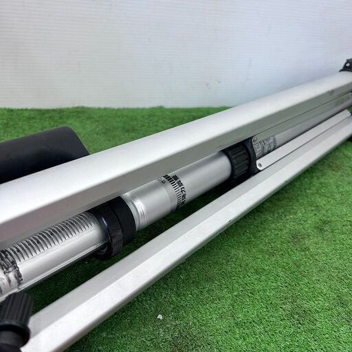 タジマ Tajima 3000ライト ELV-300LT レーザー墨出し器 エレベーター三脚【野田愛宕店】【店頭取引限定】【中古】IT06G71HNIDS