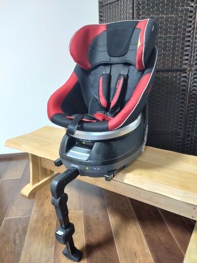 combi　チャイルドシート　アイソフィックス　エッグクッション