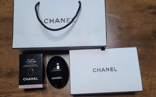 CHANELのハンドクリーム
